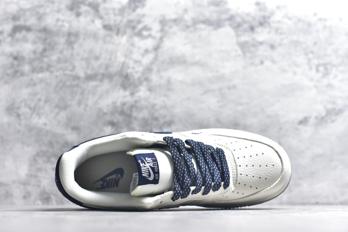Nike Air Force 1 Low '07 – Navy / White