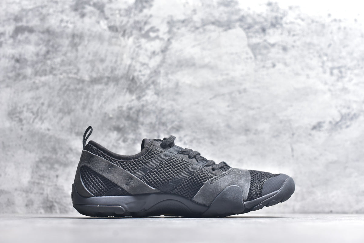 New Balance MT10 Minimus – Barefoot Trail & Urban Runner | MT10OMA