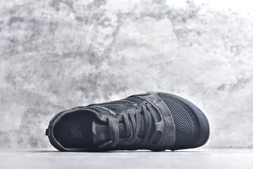 New Balance MT10 Minimus – Barefoot Trail & Urban Runner | MT10OMA