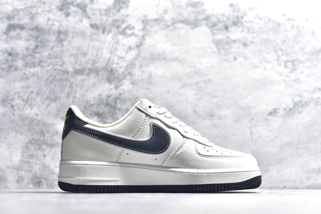 Nike Air Force 1 '07 Low – Everyday Classic