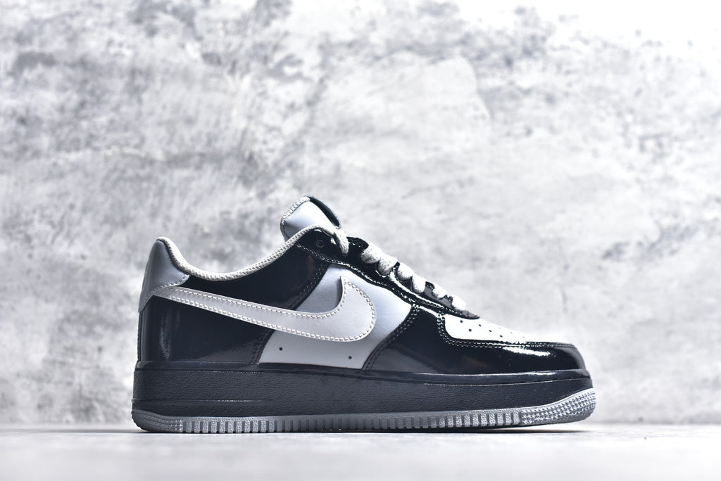 Nike Air Force 1 Low – Urban Essential