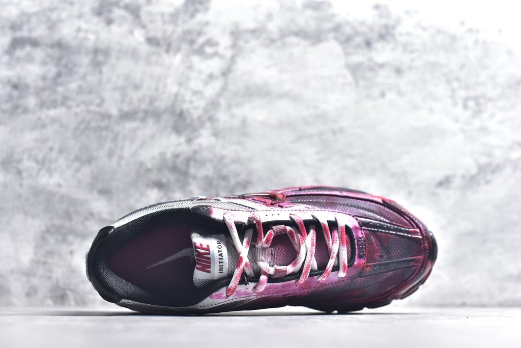 Nike Initiator – Low-Top Urban Running Shoe