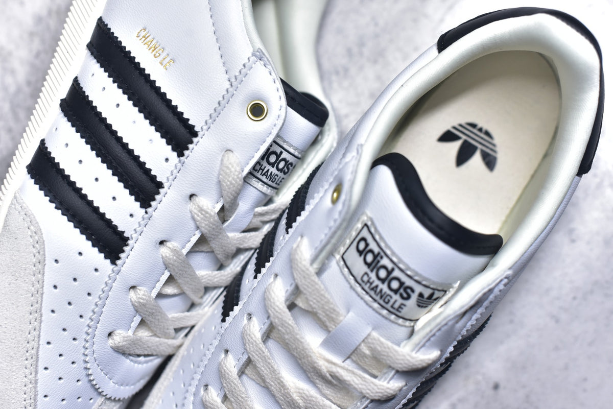 Adidas Originals Japan – Classic Low-Top Trainer
