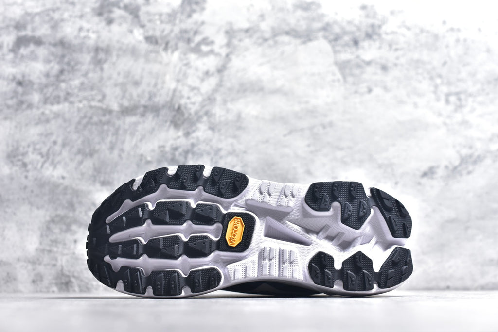 HOKA U MAFATE X – Low-Top Professional Trail Running Shoe