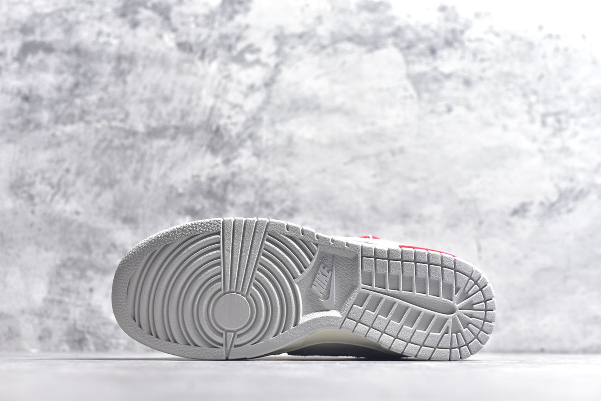 Off-White™ x Nike Dunk Low “The 50” – Limited Edition Collab Sneaker