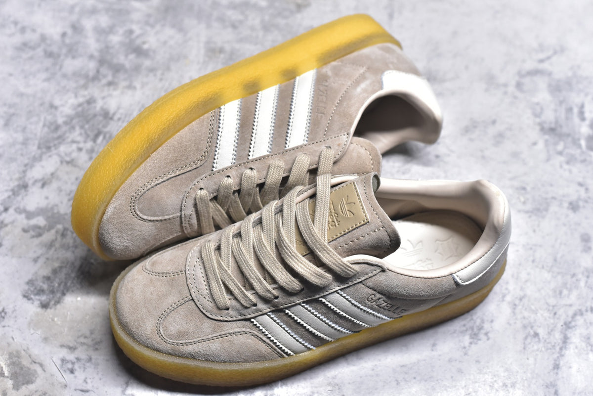 KITH x Clarks x Adidas Originals 8th Street Samba – Low-Top Collab Sneaker