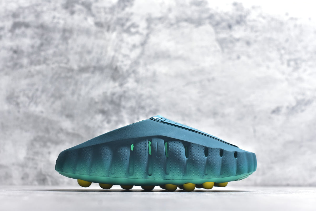 Nike Mind 001 Closed-Toe Massage Slide — Geode Teal HQ4307-301