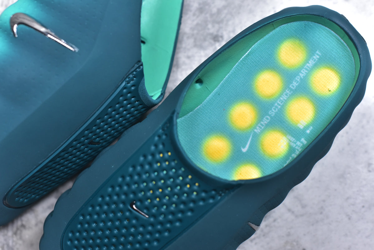 Nike Mind 001 Closed-Toe Massage Slide — Geode Teal HQ4307-301