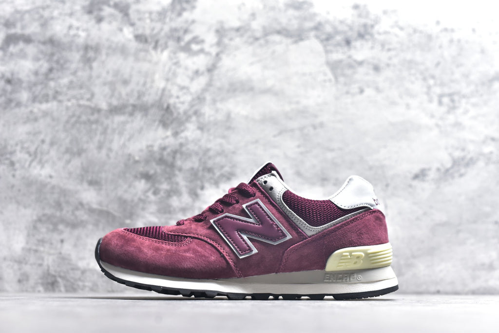 New Balance 574 Retro Low-Top Running Sneaker ML574BCA