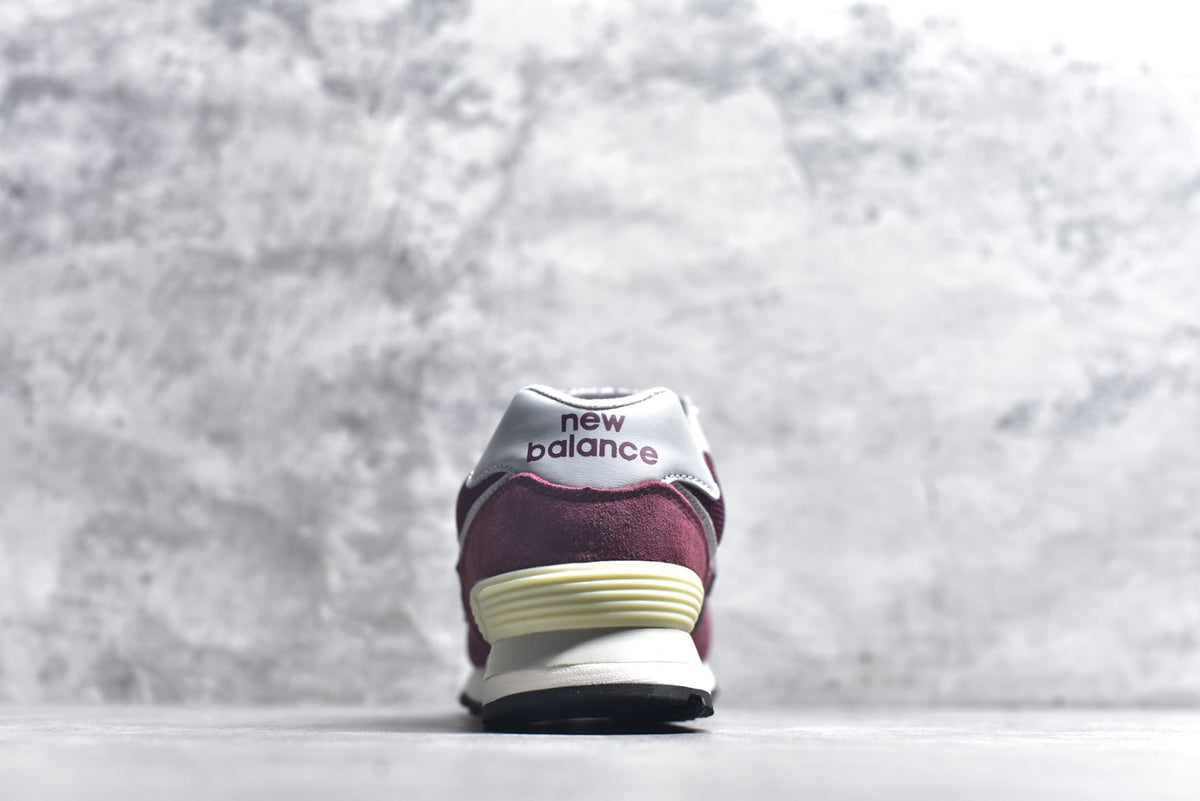 New Balance 574 Retro Low-Top Running Sneaker ML574BCA