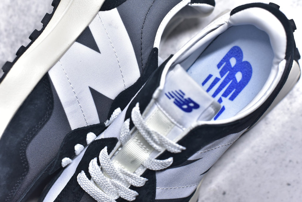 New Balance 327 Retro Low-Top Lifestyle Sneaker WS327FB1