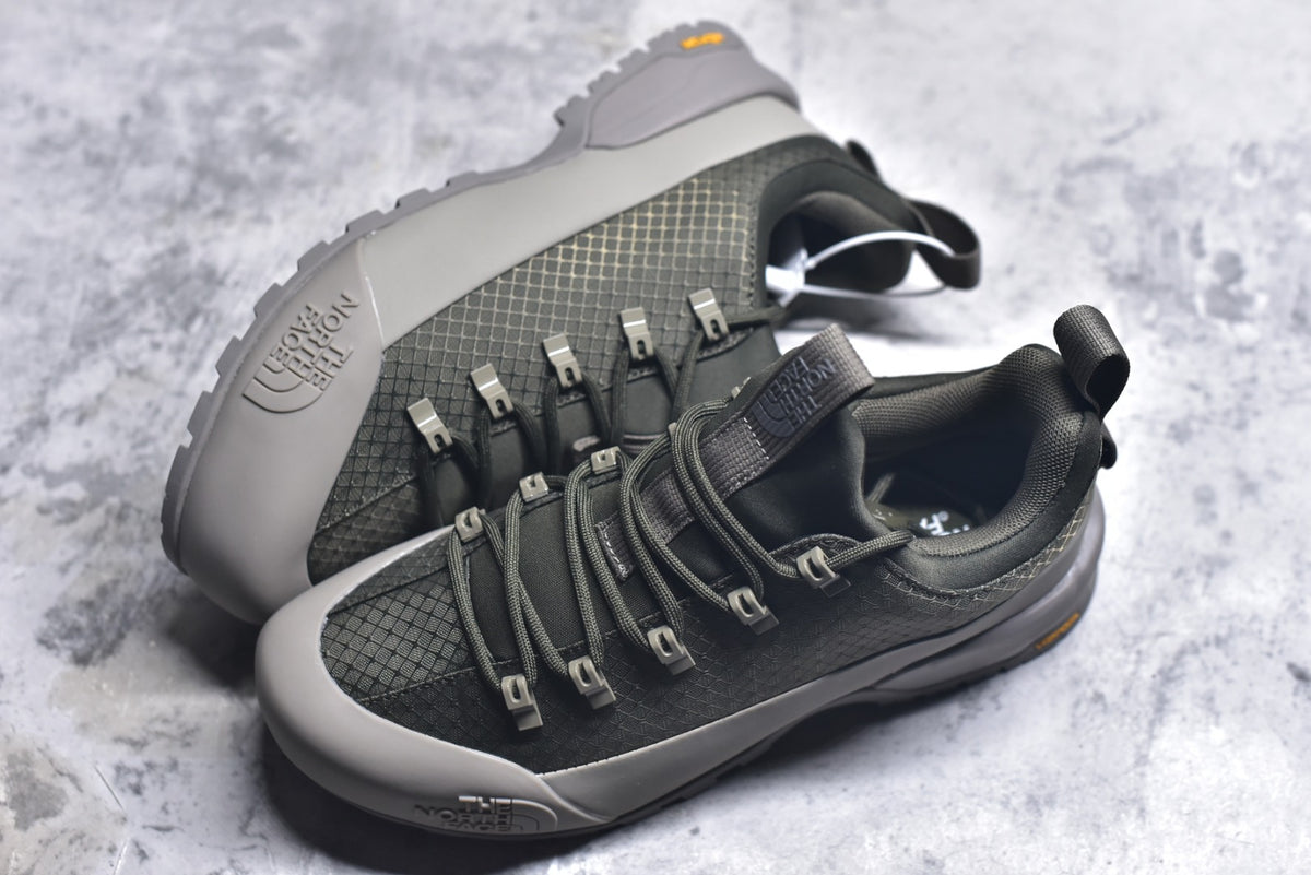 The North Face Chilkat V Cognito WP Low-Top Waterproof Outdoor Shoe NS93Q75K-8OR