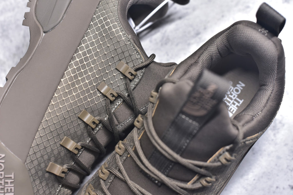 The North Face Chilkat V Cognito WP Low-Top Waterproof Outdoor Shoe NF0A817BC89
