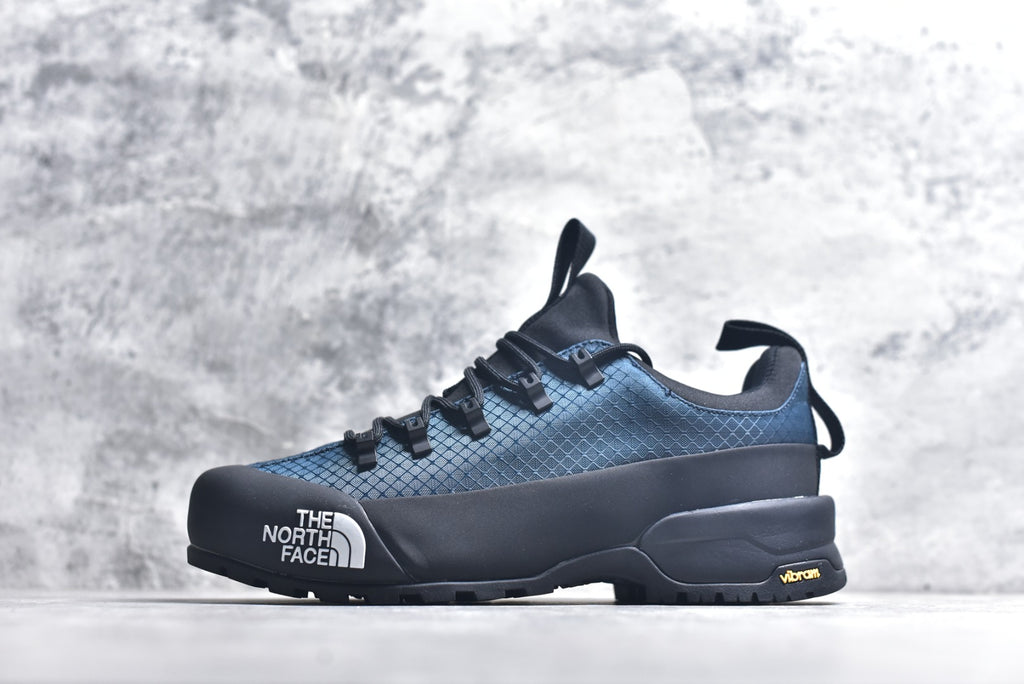 The North Face Chilkat V Cognito WP Low-Top Waterproof Outdoor Shoe NF0A817BKOW-087