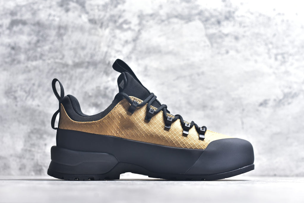 The North Face Chilkat V Cognito WP Low-Top Waterproof Outdoor Shoe NF0A84SE041