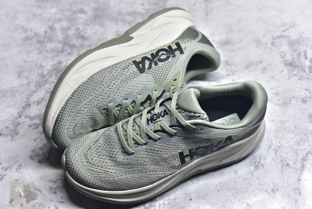 Hoka One One Rincon 4 Low-Top Running Shoe 1155130-FLY
