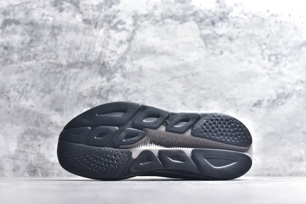 Hoka One One Rincon 4 Low-Top Running Shoe 1155130-ALTG