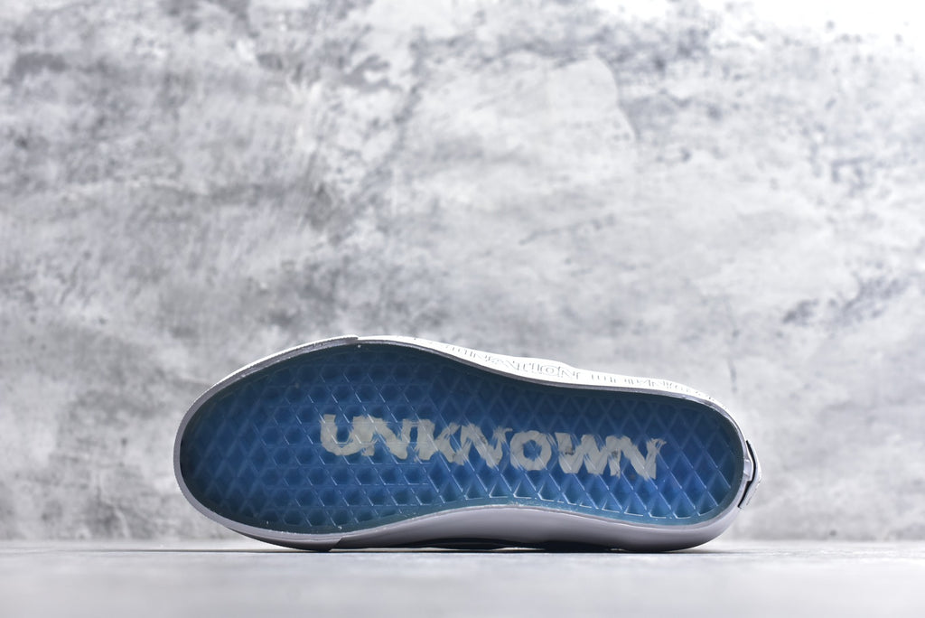 Liberaiders x Vans Classic Slip-On 98 | Premium Retro Skate Shoe