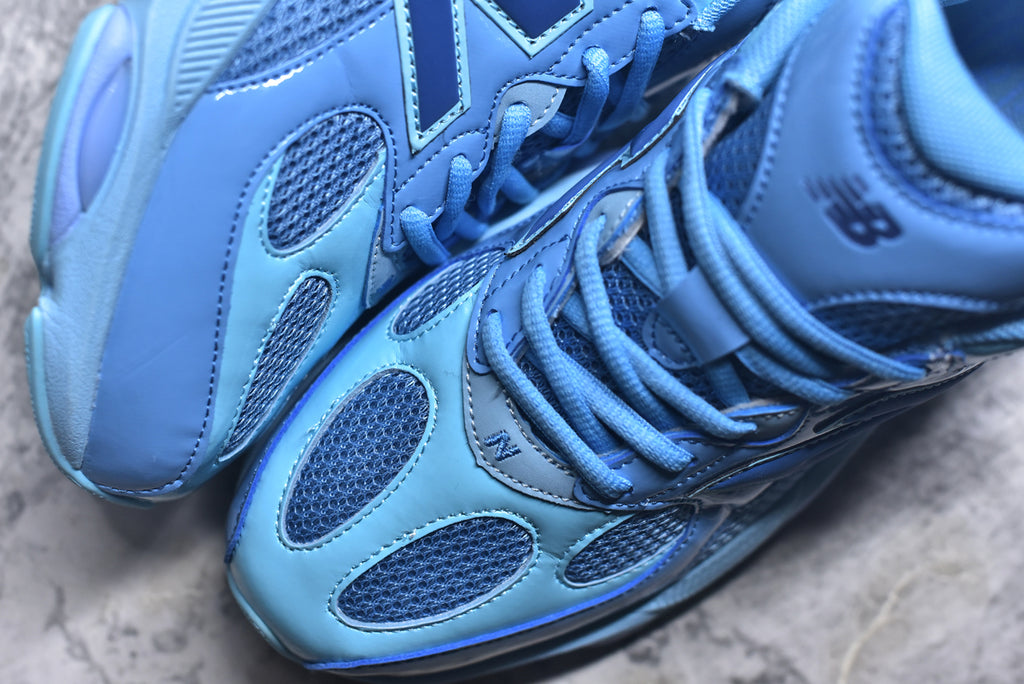 New Balance 983 Retro Casual Running Shoe