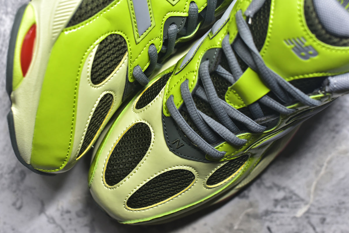 New Balance 983 | Retro Casual Running Shoe
