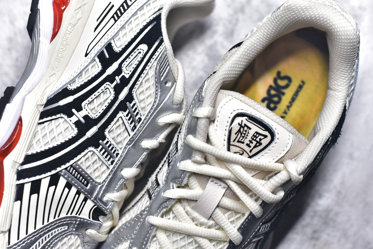 Asics Gel-Nimbus 12.1 | Retro Breathable Cushioned Running Shoe – White (1203B103-100)