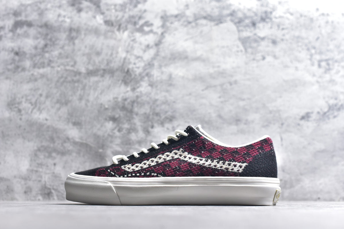 Vans Old Skool 165V | Classic Low-Top Vulcanized Canvas Skate Shoe (VN000EFKBRD)