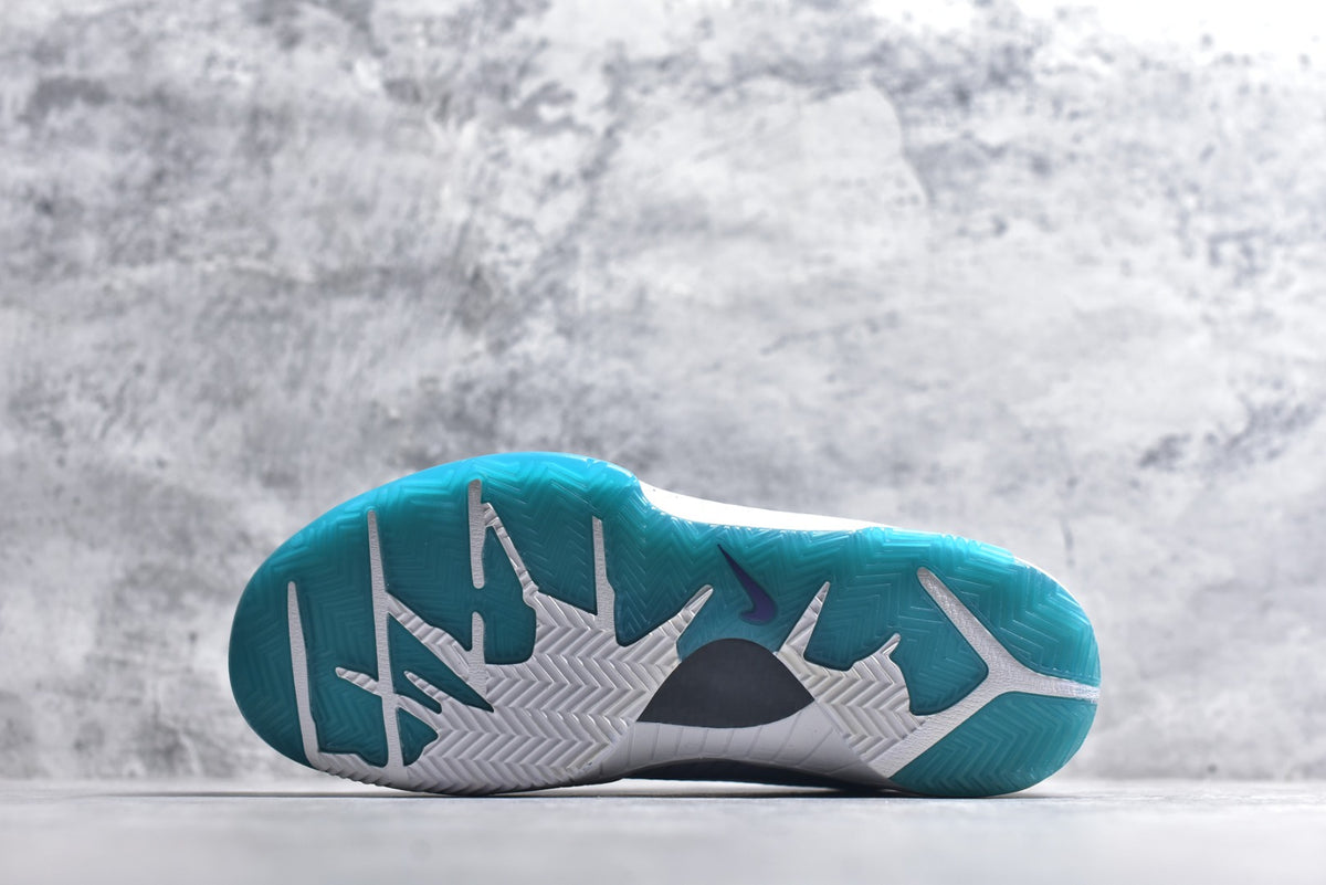 Nike Zoom Kobe 4 | Low-Top Performance Basketball Shoe – White (AV6339-100)