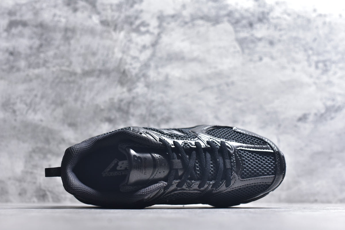 New Balance 530 | Retro Casual Running Shoe (MR530PB)