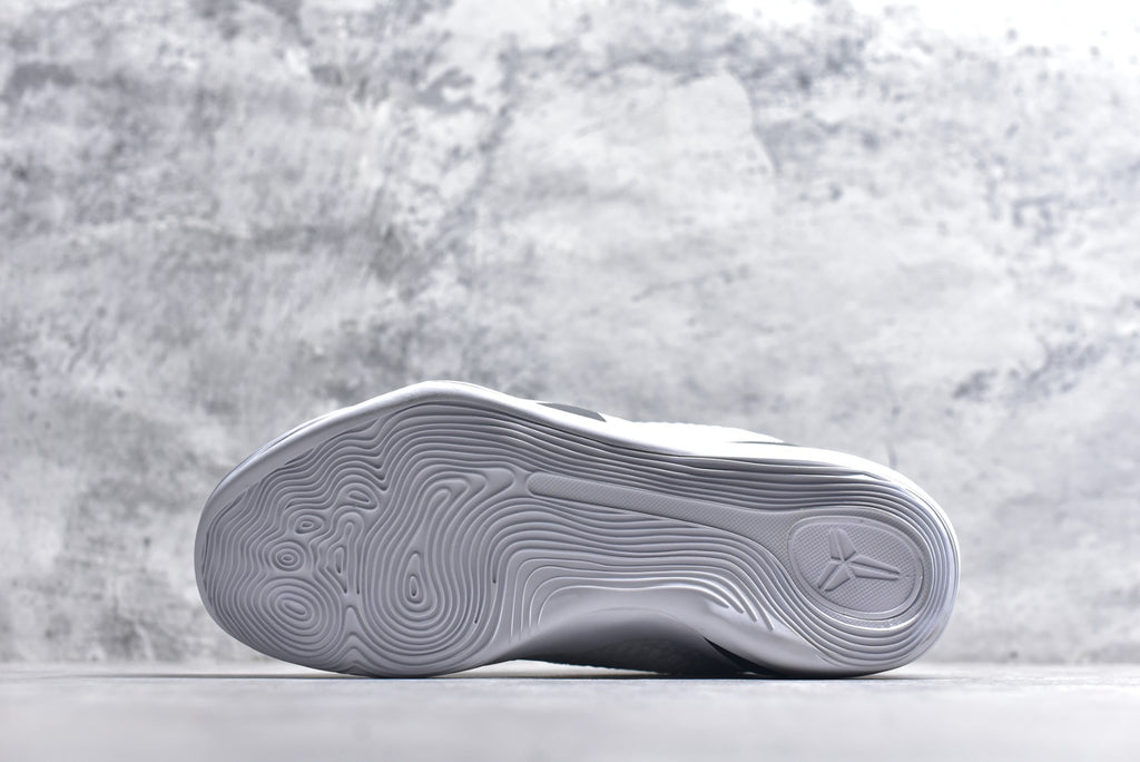 Nike Kobe 9 Low EM PE | Cushioned Non-Slip Low-Top Basketball Shoe – Black/White (FZ7334-10)