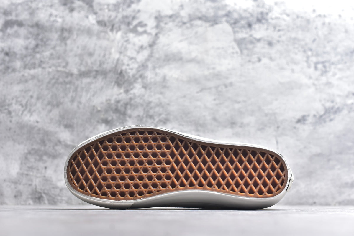 Vans Vault OG Old Skool LX | Breathable Knit Mesh Low-Top Skate Shoe (VN000D8HESF)