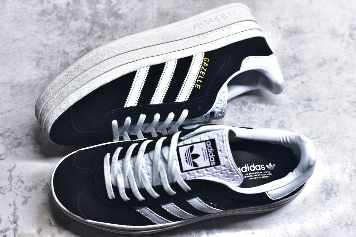 Adidas Originals Samba OG | Retro Classic Lightweight Low-Top Skate Shoe (HQ6912)