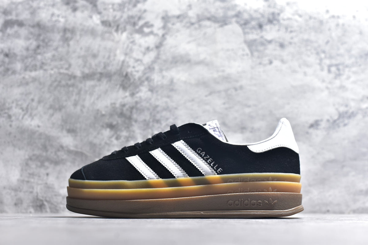 Adidas Originals Samba OG | Retro Classic Lightweight Low-Top Skate Shoe (IE0876)