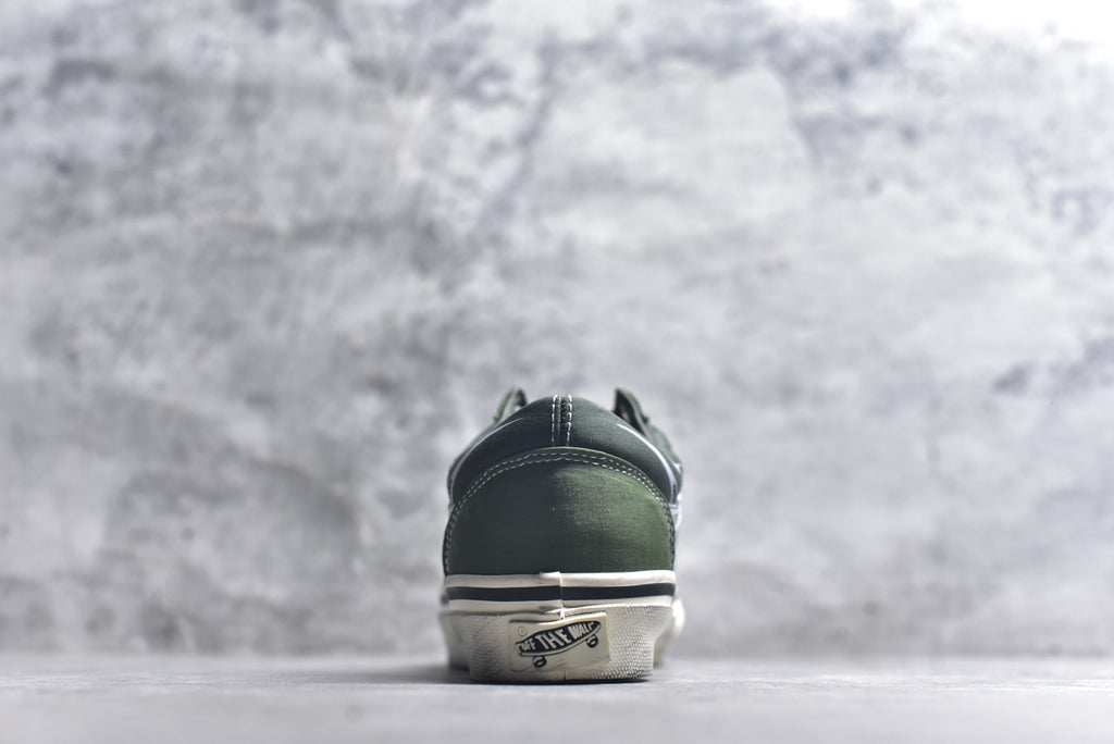 Vans Old Skool | Flame Series Low-Top Casual Skate Shoe (VN000D9RGRK)