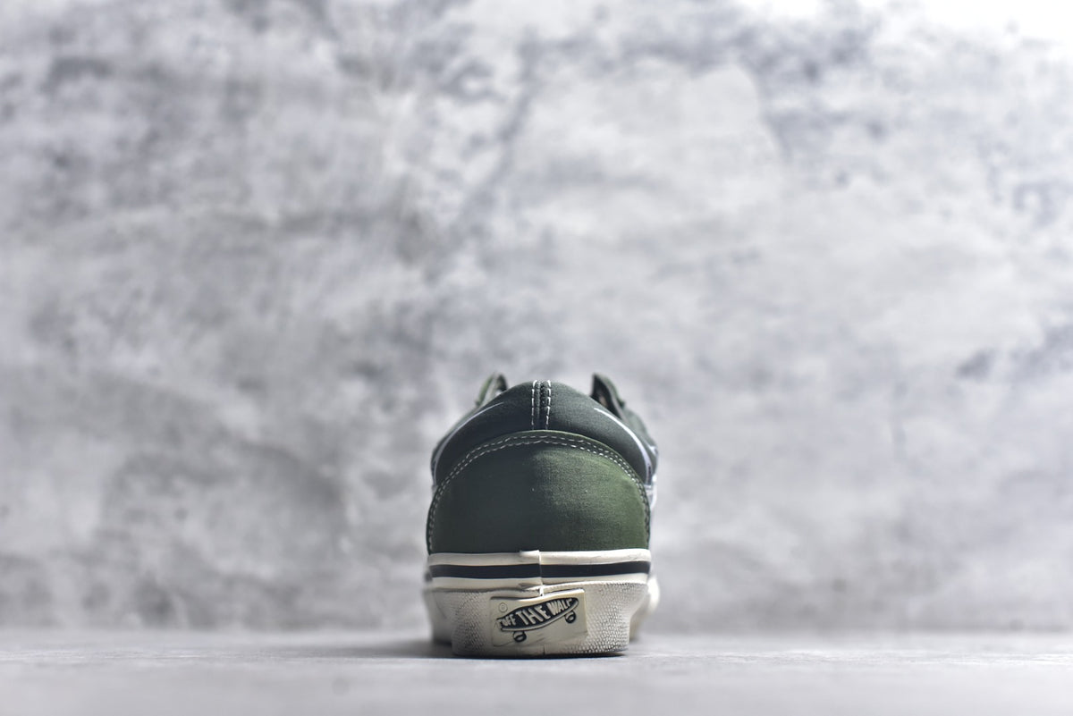 Vans Old Skool | Flame Series Low-Top Casual Skate Shoe (VN000D9RGRK)