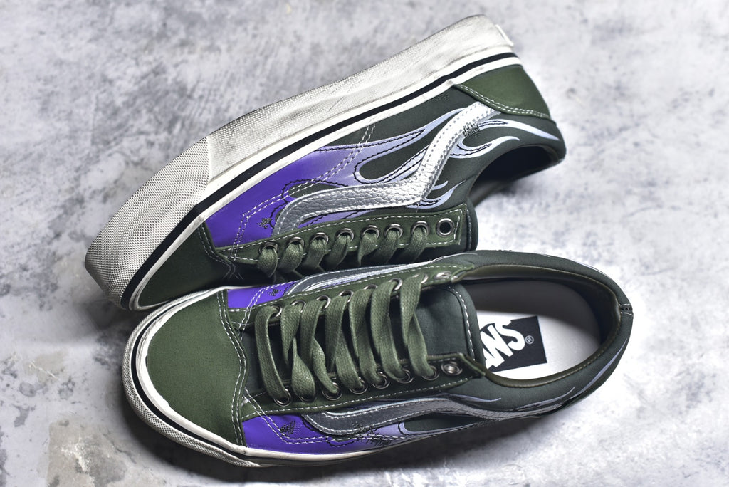 Vans Old Skool | Flame Series Low-Top Casual Skate Shoe (VN000D9RGRK)