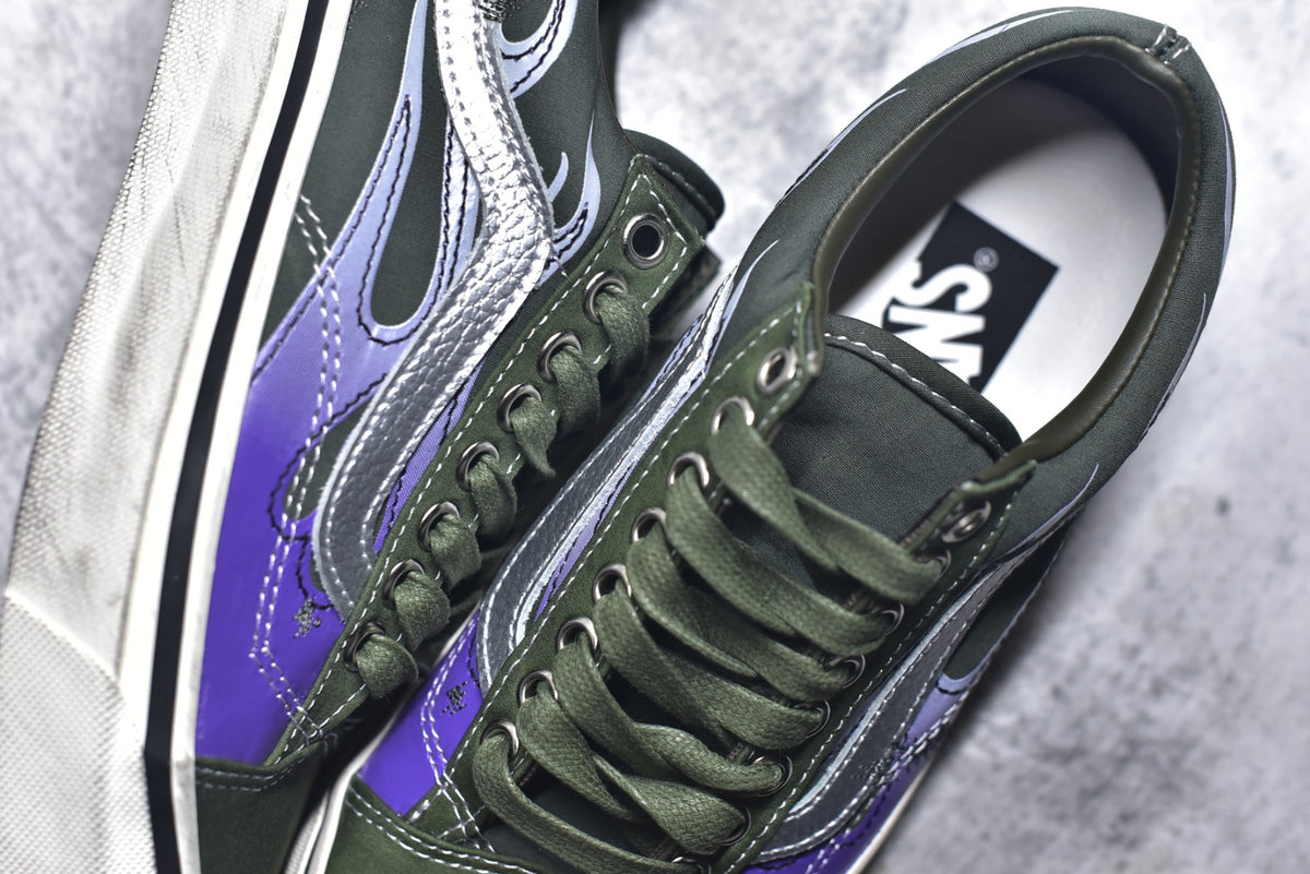Vans Old Skool | Flame Series Low-Top Casual Skate Shoe (VN000D9RGRK)