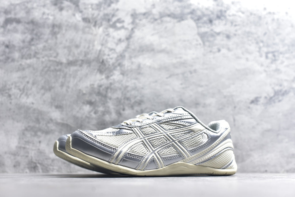 ASICS GEL-PHAI Z Retro Running-Inspired Casual Sneaker – Unisex | Style No. 1203B126-100