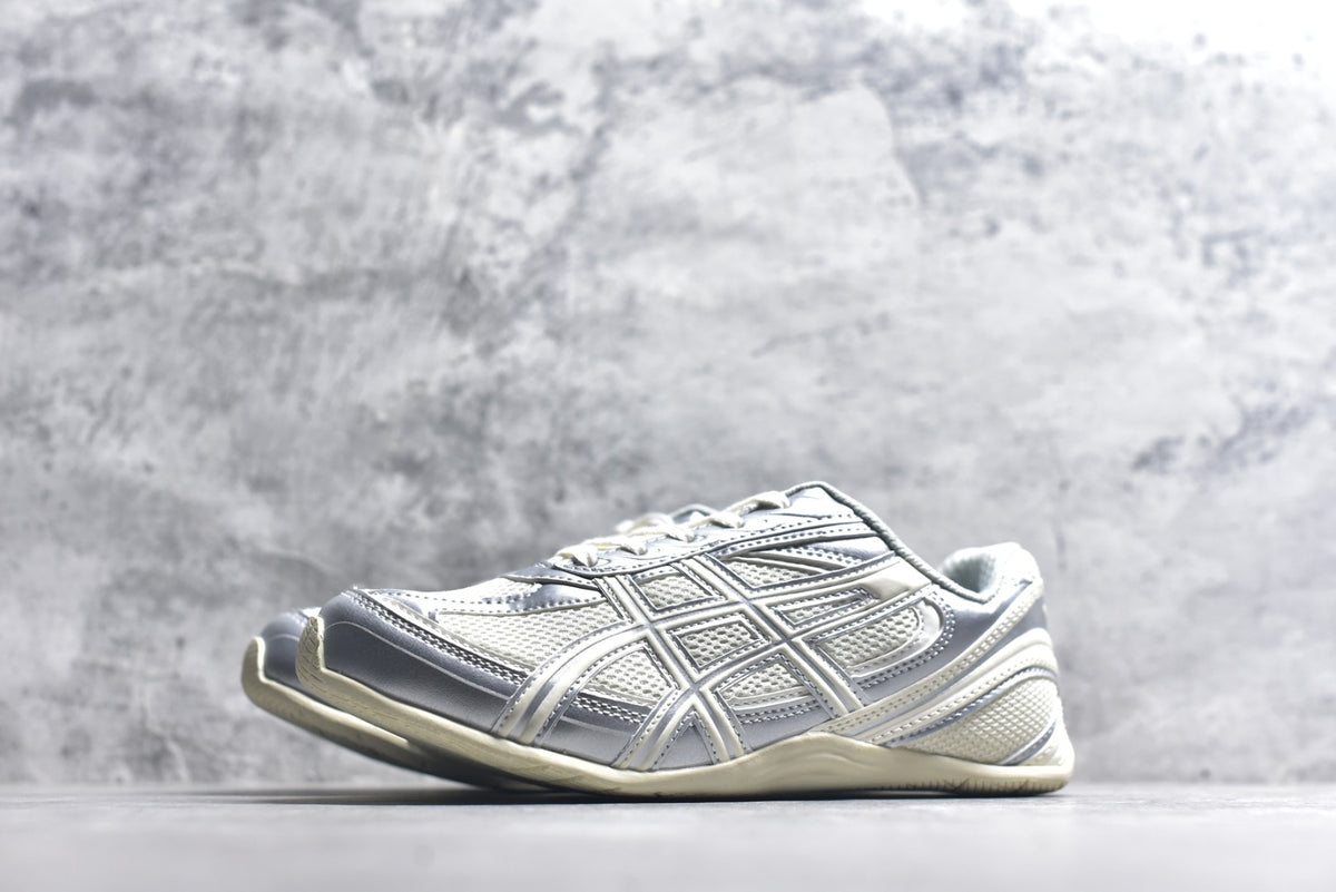 ASICS GEL-PHAI Z Retro Running-Inspired Casual Sneaker – Unisex | Style No. 1203B126-100