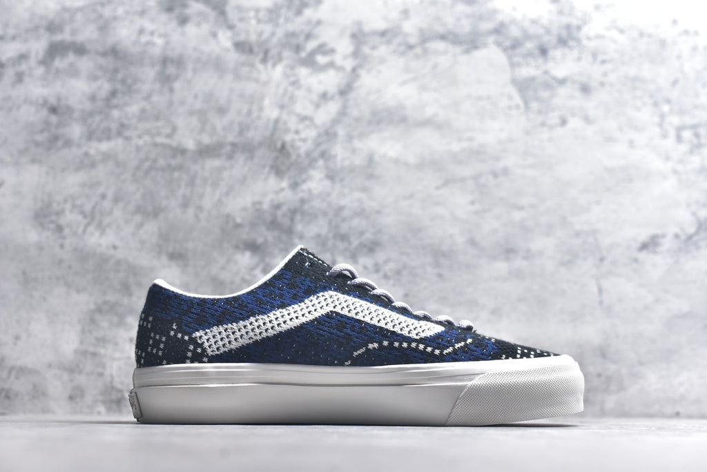 Vans Old Skool 36 Retro Low-Top Casual Skate Sneaker – Unisex | Style No. VN000EFKBX9