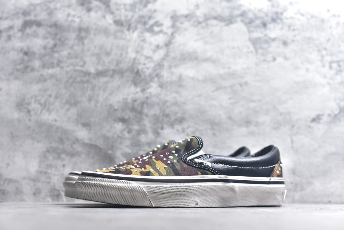 Vans Vault OG Old Skool LX Low-Top Canvas Sneaker – Unisex | Style No. VN000D9PCAK