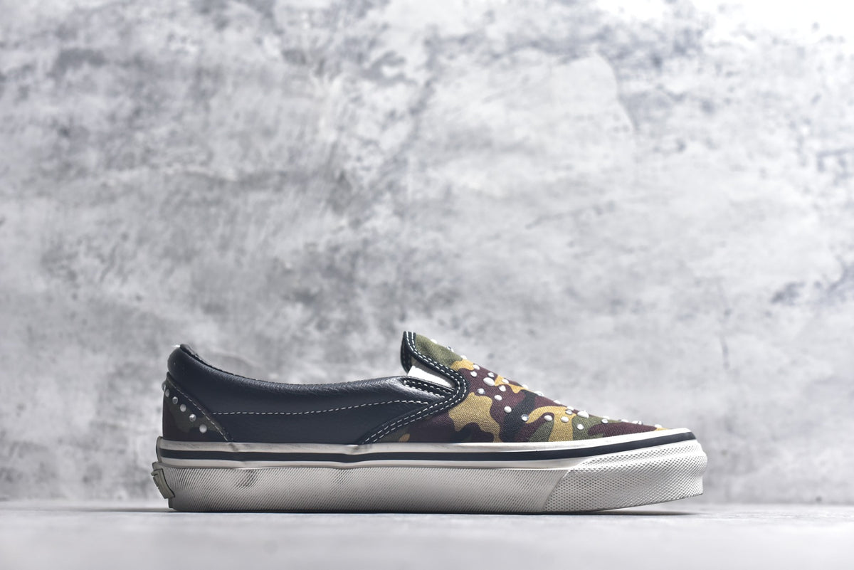 Vans Vault OG Old Skool LX Low-Top Canvas Sneaker – Unisex | Style No. VN000D9PCAK