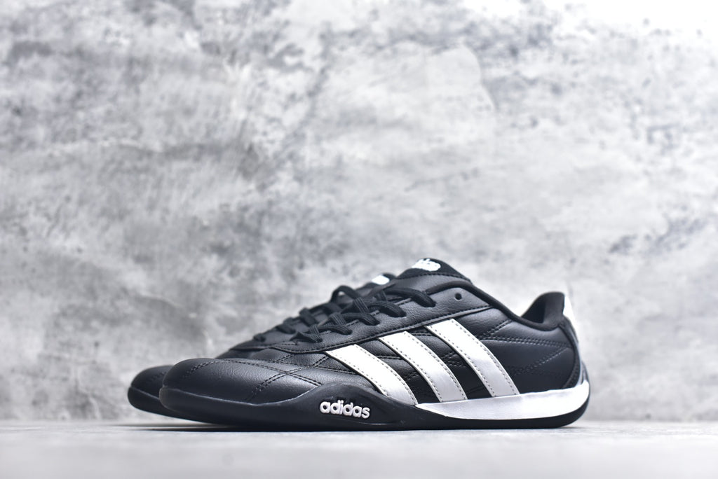 Adidas ADIRACER 2026 Low-Top Training Sneaker – Non-Slip, Durable & Wrapped Fit | Unisex | Style No. KI1466