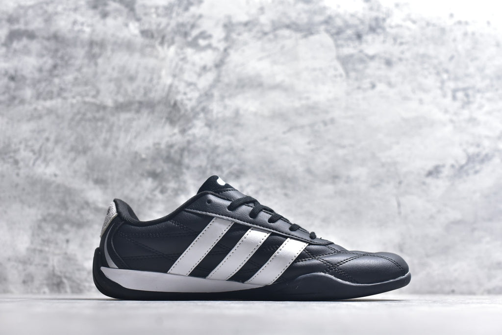 Adidas ADIRACER 2026 Low-Top Training Sneaker – Non-Slip, Durable & Wrapped Fit | Unisex | Style No. KI1466
