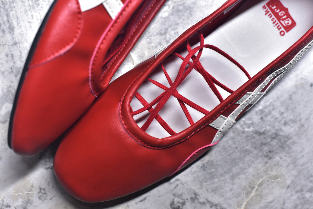 Onitsuka Tiger GYMNARINA Women's Red Mary Jane Shoes