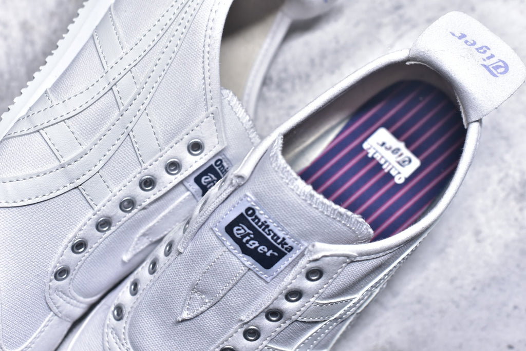 Onitsuka Tiger Mexico 66 Canvas Slip-On Unisex Sneakers