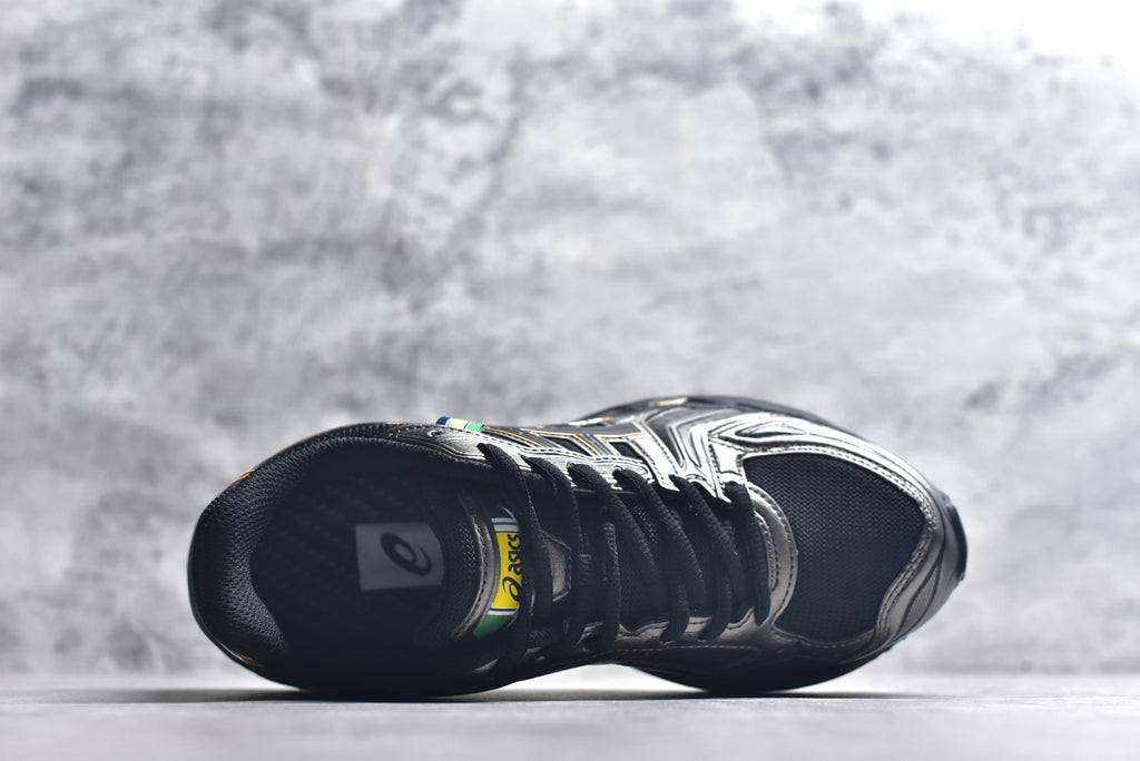 ASICS GEL-KAYANO 14 Retro Cushioned Running Shoes