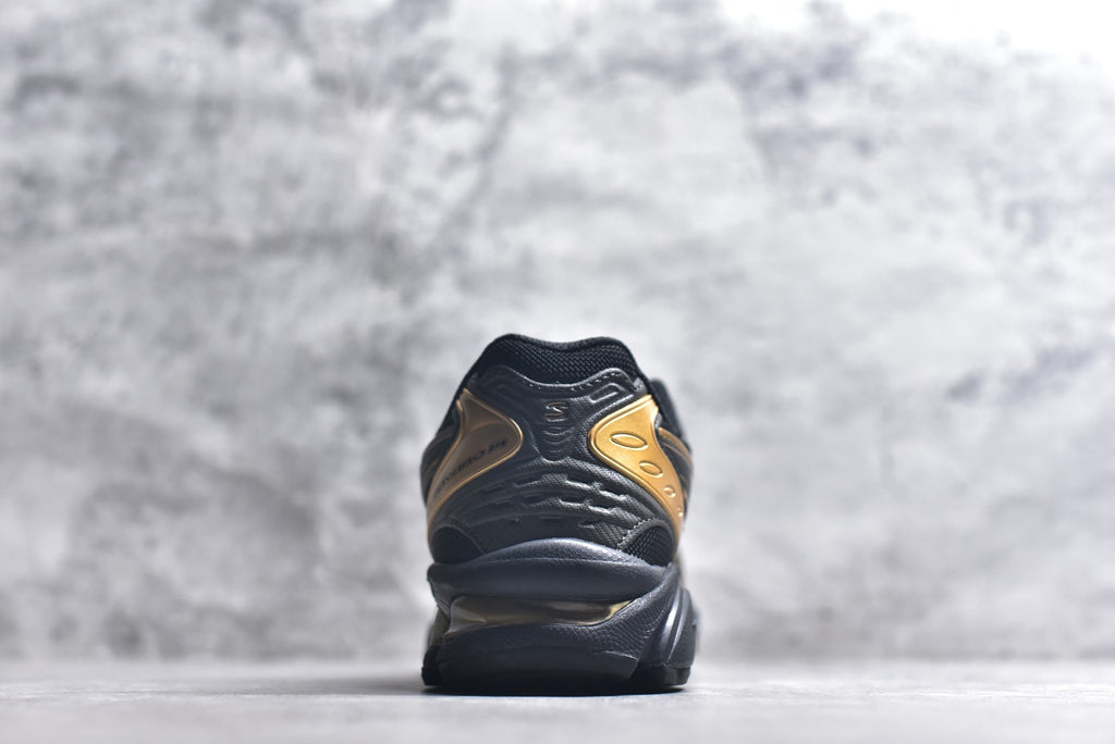 ASICS GEL-KAYANO 14 Retro Cushioned Running Shoes