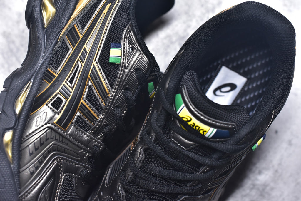 ASICS GEL-KAYANO 14 Retro Cushioned Running Shoes