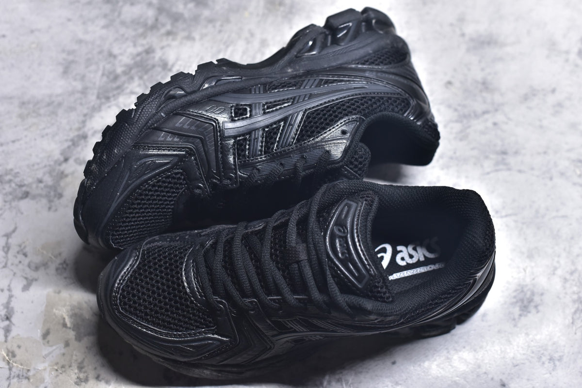 ASICS GEL-KAYANO 14 Retro Cushioned Running Shoes