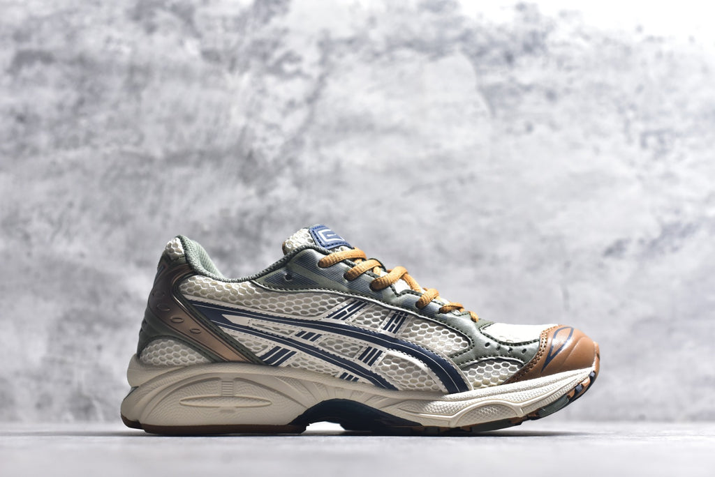ASICS GEL-KAYANO 14 Retro Cushioned Running Shoes
